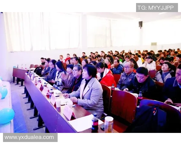 武汉足球队在亚运会上的速度表现引发热议展现出无限潜力与激情 武汉足球队在亚运会上的速度表现引发热议展现出无限潜力与激情