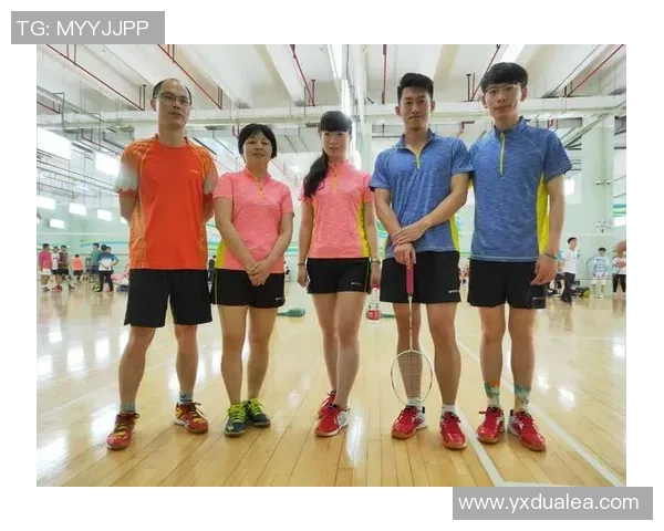 赛后复盘:杭州羽毛球队与广州羽毛球队的精彩对决与经验总结 赛后复盘:杭州羽毛球队与广州羽毛球队的精彩对决与经验总结