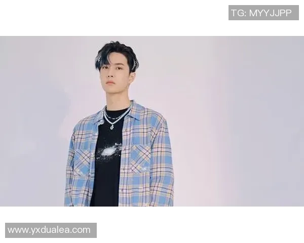 足球明星腹肌魅力大比拼精彩图片集锦尽显运动之美 足球明星腹肌魅力大比拼精彩图片集锦尽显运动之美