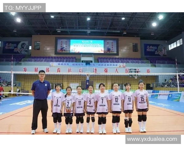 重庆排球队在全国排球力量排行榜中荣获第六名的佳绩引发热议 重庆排球队在全国排球力量排行榜中荣获第六名的佳绩引发热议